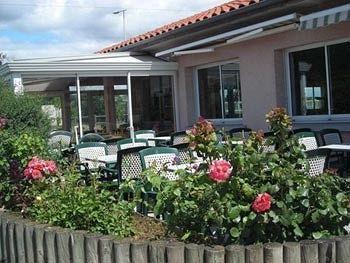 Hotel Le Pairoux Volvic Extérieur photo