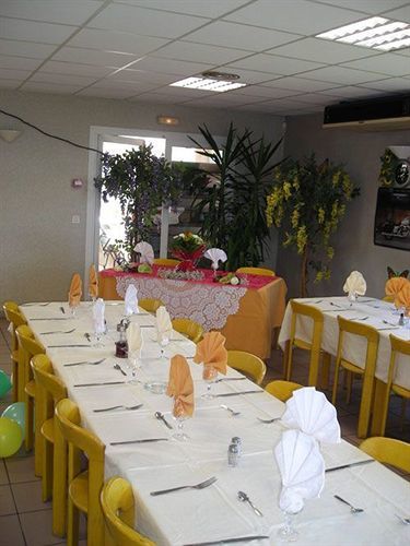 Hotel Le Pairoux Volvic Extérieur photo
